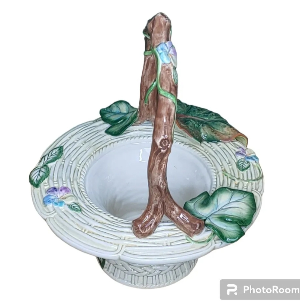 Sold - Picture 3 of 16